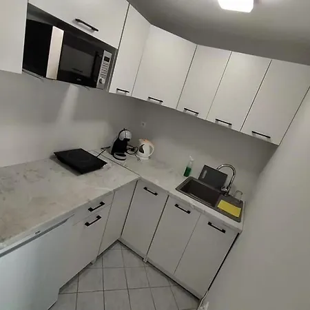 Apartament Sloneczny W Kolobrzegu 아파트 코워브제크
